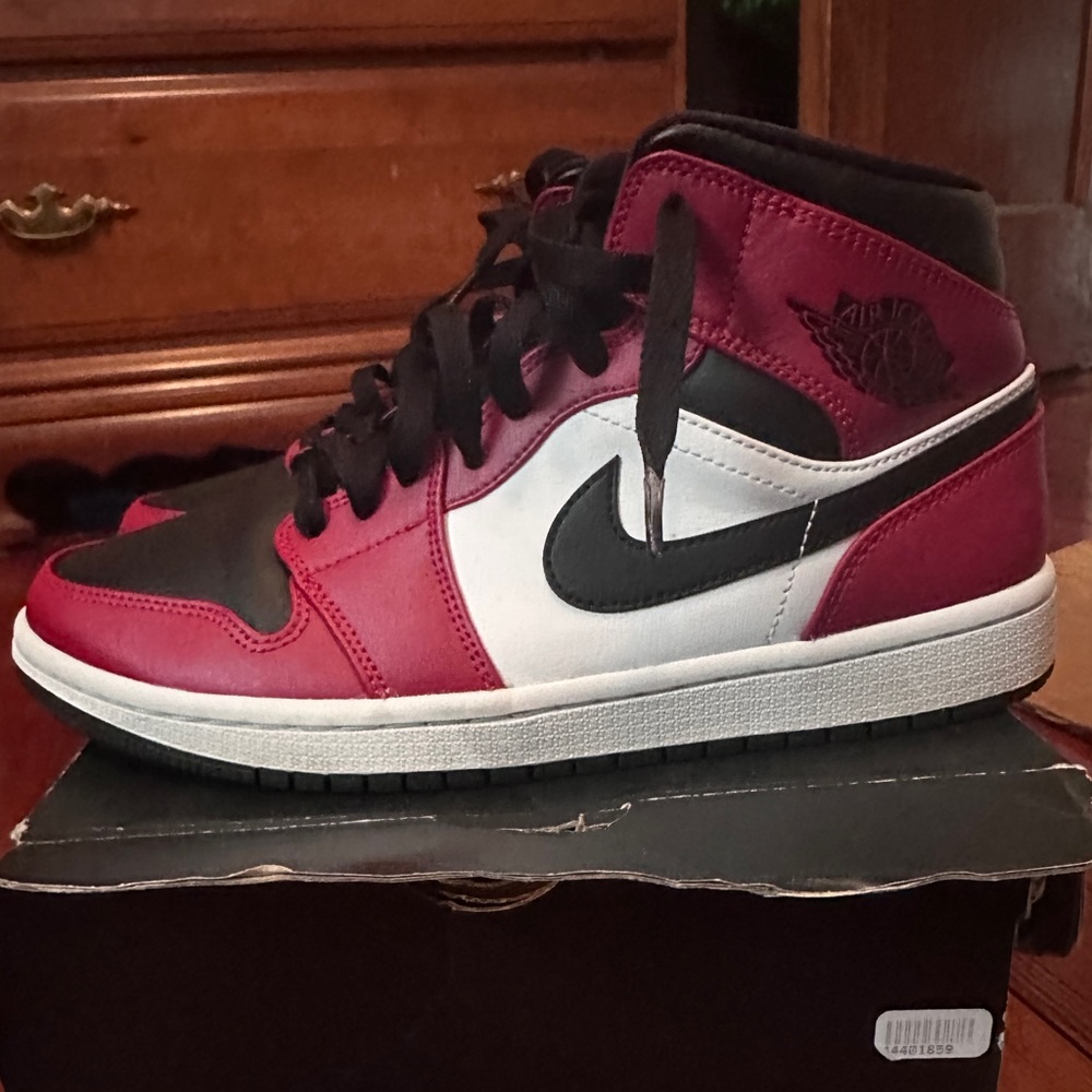 Jordan 1